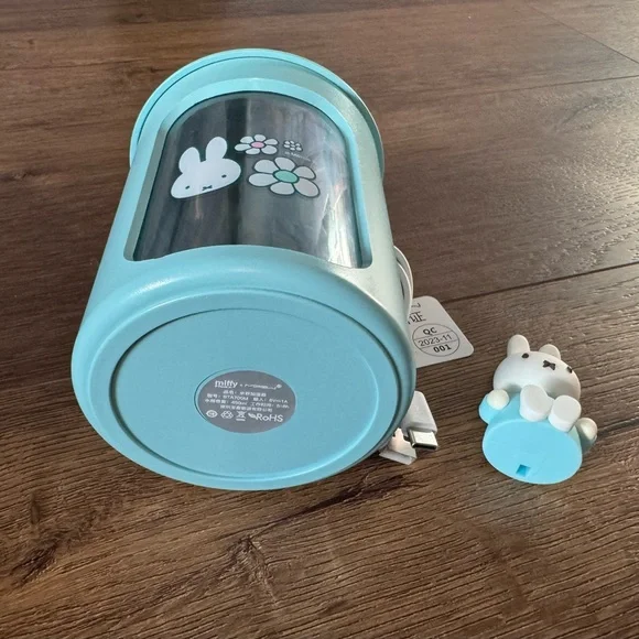 MIFFY-Imported (NWT) Mini Light Blue Humidifier - Picture 11 of 15